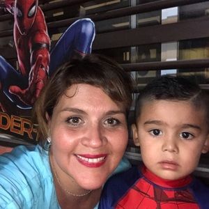 Meet your Posher, Araceli